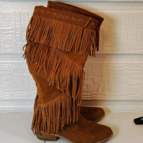 Not Rated Fringe Brown Suede Boots Festival Boho Western Size 6.5 Pull On - Picture 6 of 10